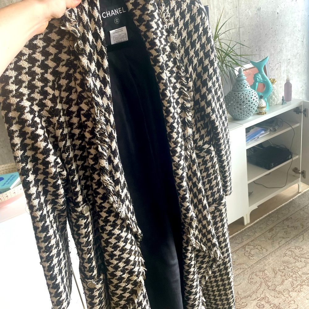 COPY - Chanel vintage houndstooth coat